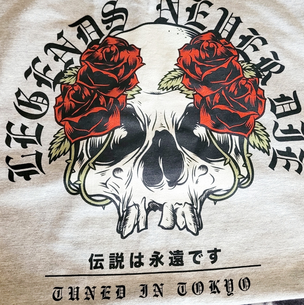 Skull  Sweater XL
